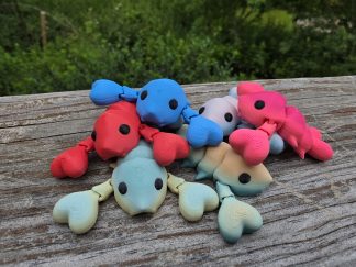 Flexi lobster articulated 3D printed lobster toy with magnetic heart claws